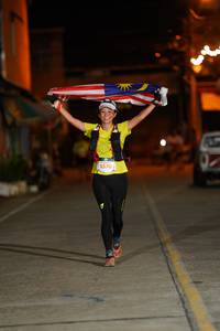 BIB: 5570
                            <button type="button" onclick="openModal(21744045)" class="btn btn-primary btn-sm float-right btn-popup" data-toggle="modal" data-target=".modal-high-quality">
                        <i class="fas fa-shopping-cart"></i> Add to Cart
                    </button>
                                            <button type="button" onclick="isThisMe(21744045, true)" class="btn btn-success btn-sm float-right btn-popup btn-isme hidden" data-toggle="tooltip" data-placement="bottom" title="นี่คือรูปของคุณใช่ไหม คลิกที่นี่เพื่อเอาเข้าอัลบั้ม">
                        <i class="fas fa-plus"></i> Add to album
                    </button>
                    <button type="button" onclick="isThisMe(21744045, false)" class="btn btn-warning btn-sm float-right btn-popup btn-isnotme hidden">
                        <i class="fas fa-ban"></i> Remove from album
                    </button>